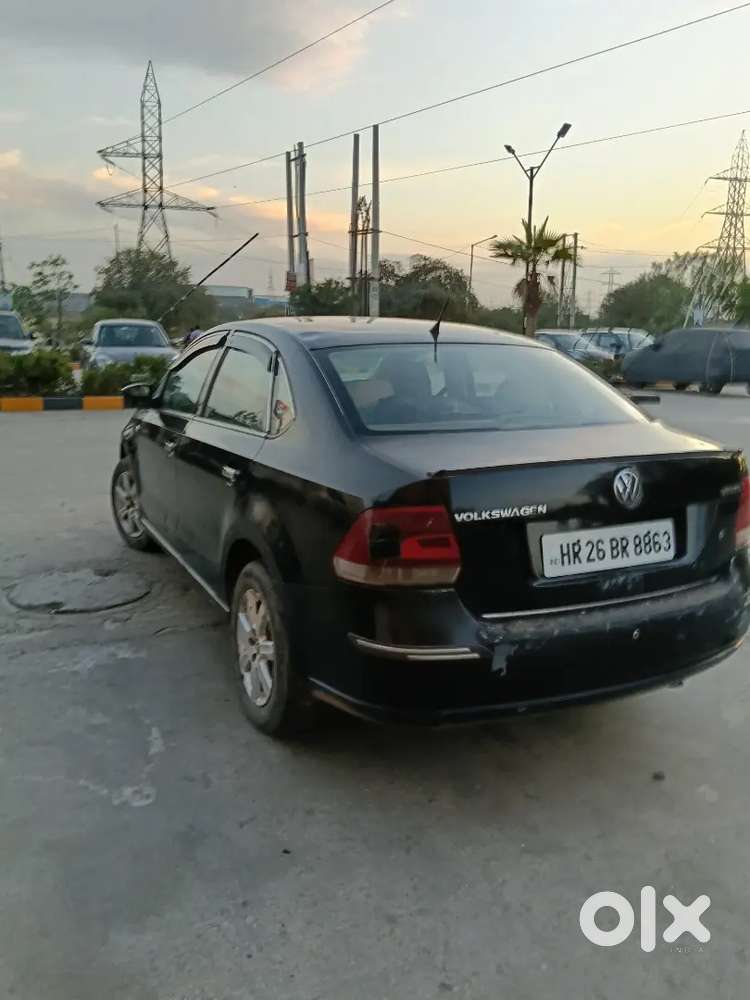 Volkswagen Vento 2012 Cng & Hybrids 104566 Km Driven All Is Ok