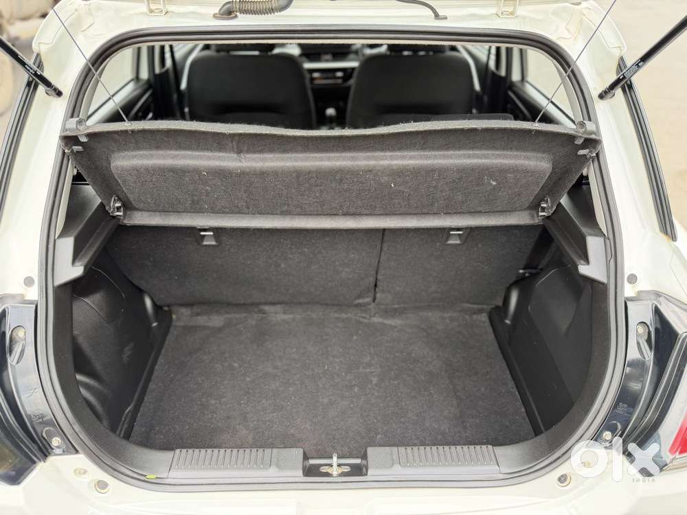 Maruti Suzuki Swift 1.3 Zxi, 2026, Petrol