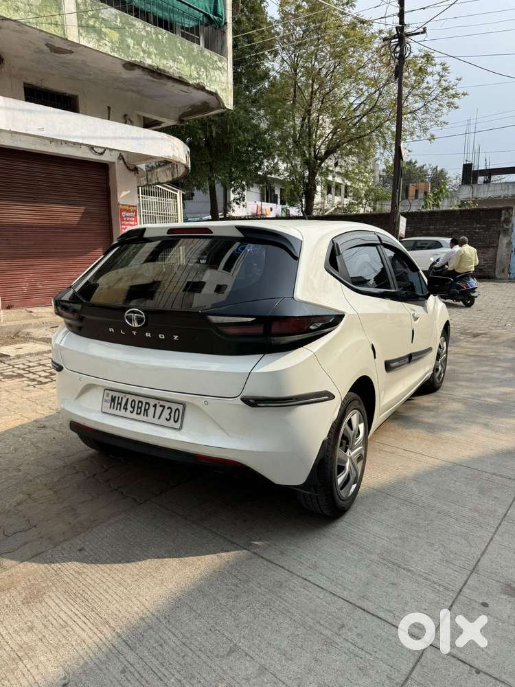 Tata Altroz 1.2 Xm Plus, 2021, Petrol