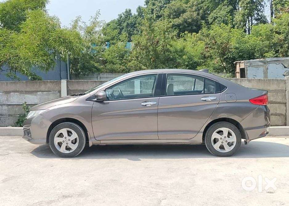 Honda City 1.5 V Mt, 2015, Petrol