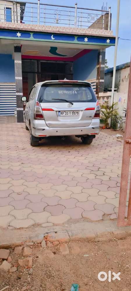 Toyota Innova Model  2015 Urgent Sell Contact Kriye Jisko Lena Hai