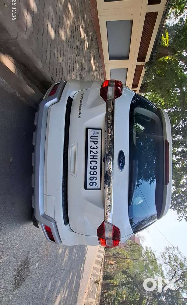 Ford Endeavour 2.2 Titanium At 4x2, 2016, Diesel