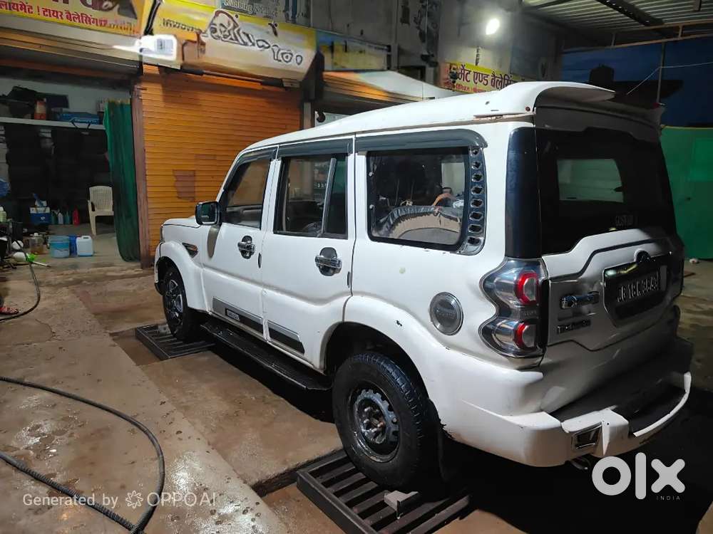 Mahindra Scorpio 2015 Diesel 200000 Km Driven