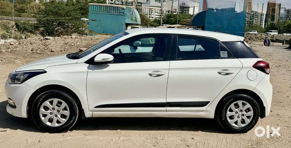 Hyundai Elite I20 2017 Petrol 148000 Km Driven