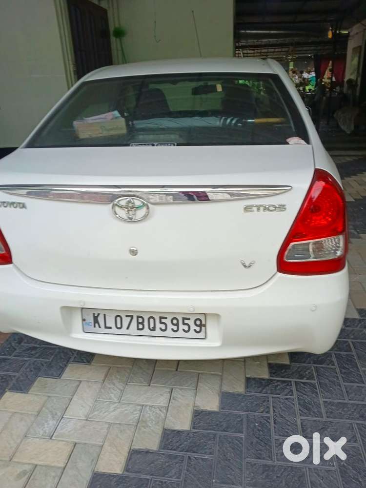 Toyota Etios 2011 Petrol