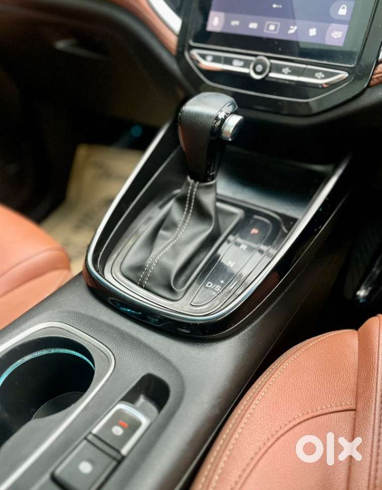Mg Hector Plus Sharp Pro 1.5 Turbo Petrol Cvt 6 Str, 2021, Petrol