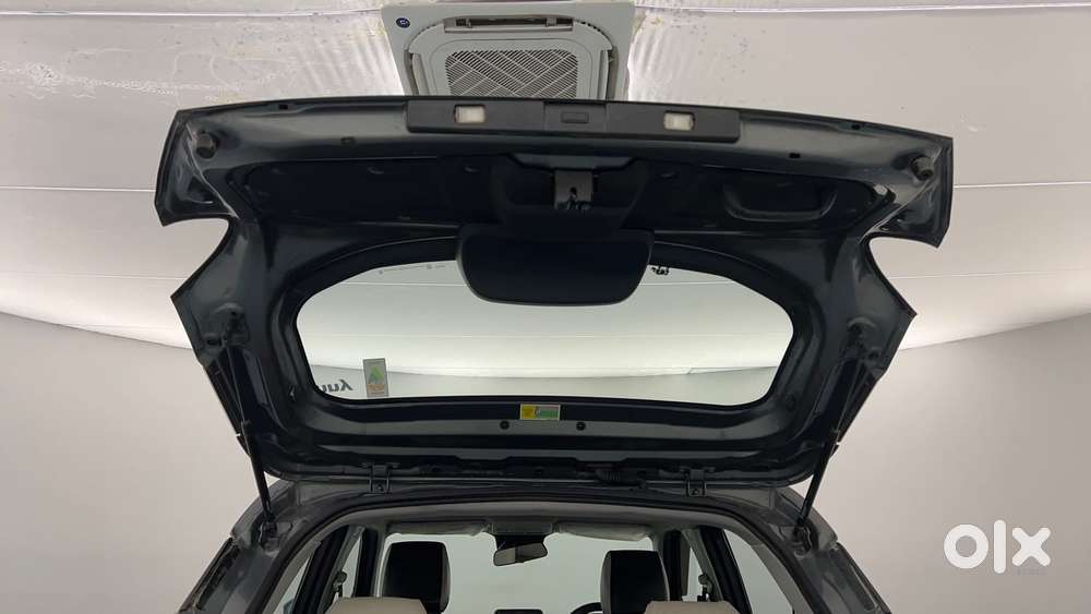 Tata Punch Accomplished Dazzle Sunroof Cng, 2024, Cng & Hybrids