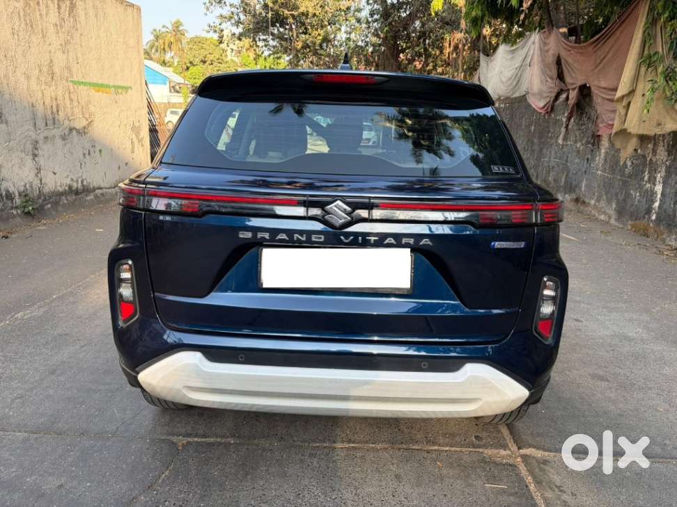 Maruti Suzuki Grand Vitara 1.5 Delta Smart Hybrid At, 2023, Petrol