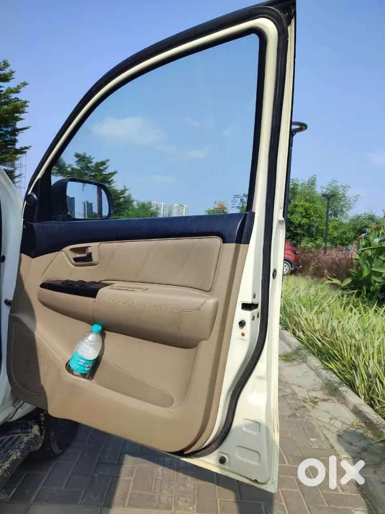 Toyota Fortuner Legender 2016