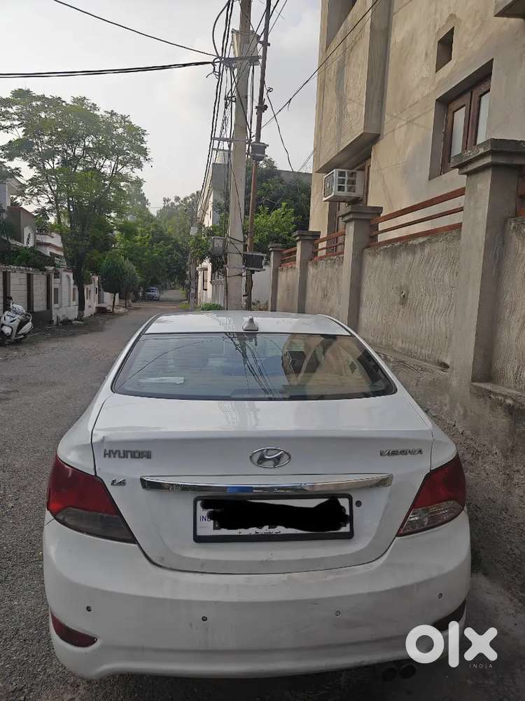 Hyundai Verna Crdi 2011 Manual Diesel