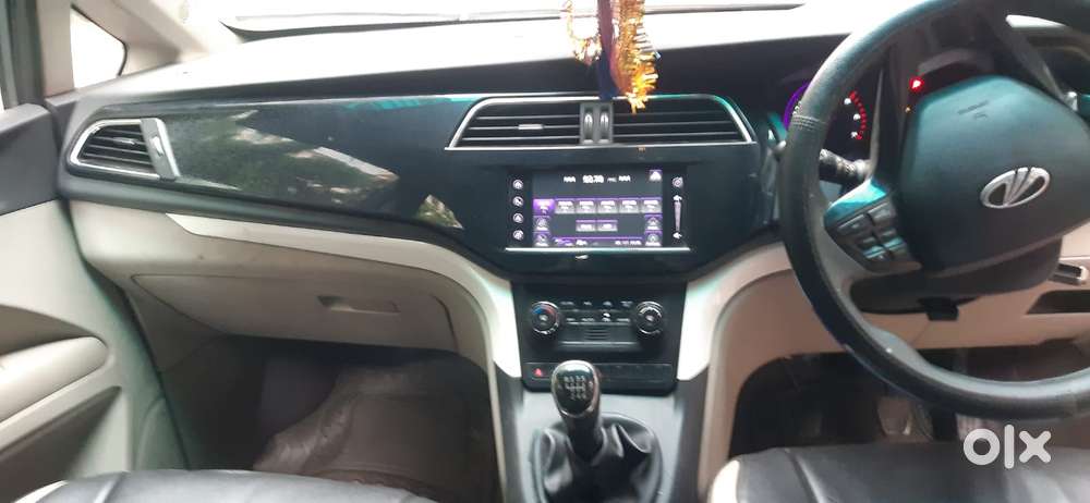 Mahindra Marazzo M8 8str, 2019, Diesel