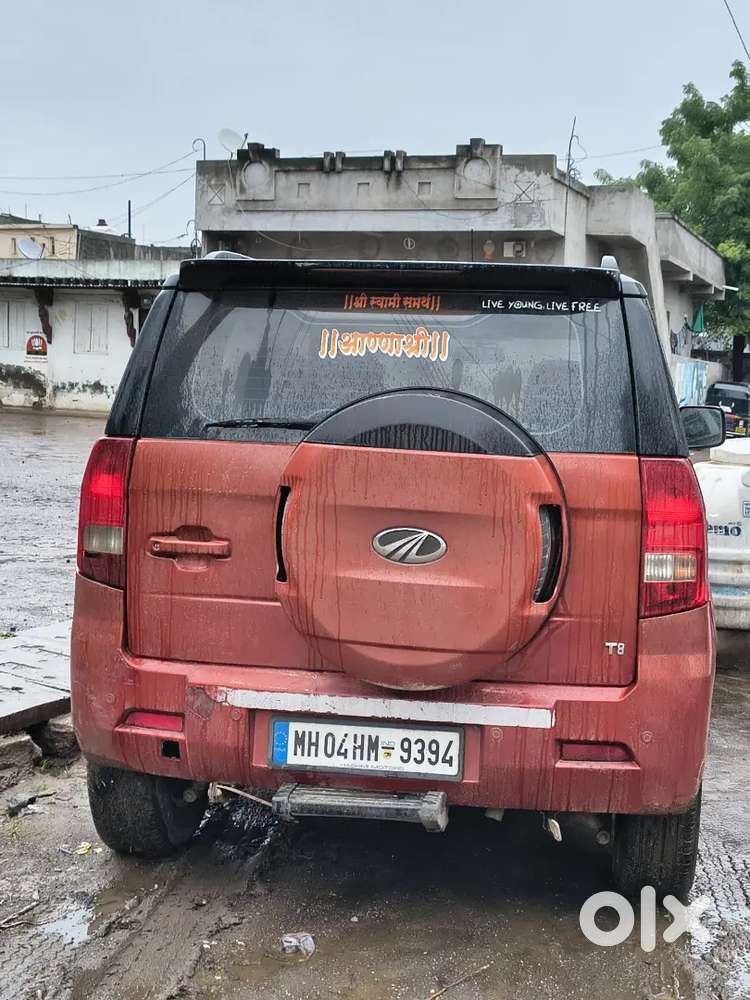 Mahindra Tuv 300 2016
