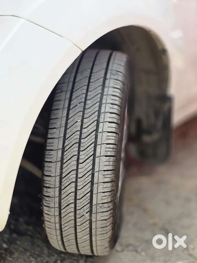 Ford Figo2011 Diesel85000km Driven Insurance Active Till December 2026