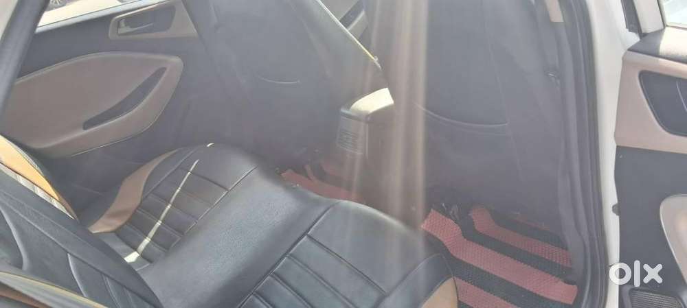 Hyundai I20 Petrol Cvt Magna Executive, 2017, Petrol