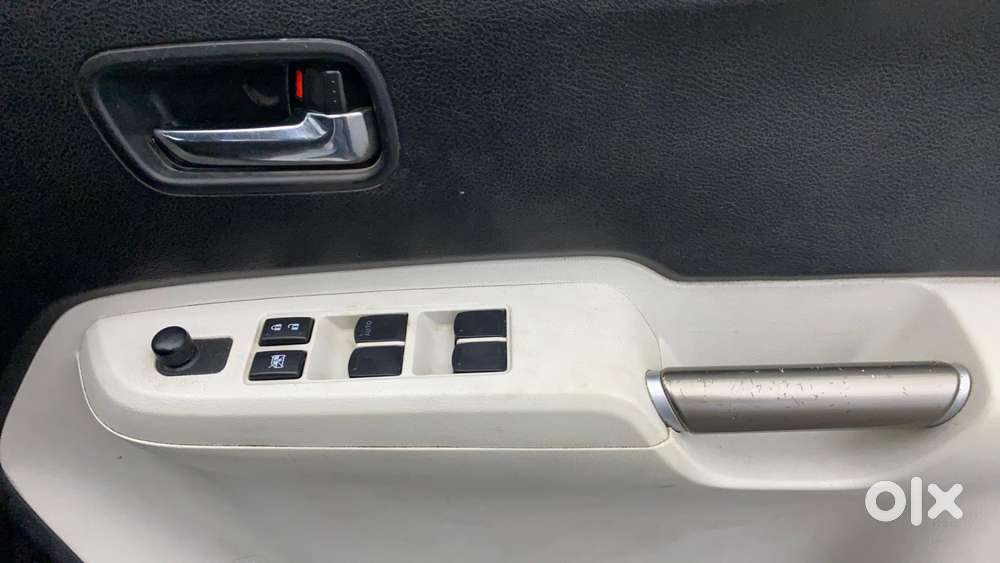 Maruti Suzuki Ignis 1.2 Amt Delta, 2017, Petrol