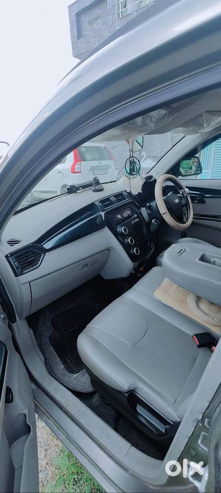 Mahindra Kuv100 Nxt 2017