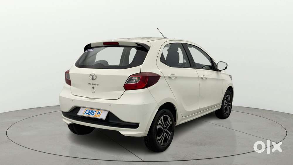 Tata Tiago 1.05 Revotorq Xt, 2023, Petrol