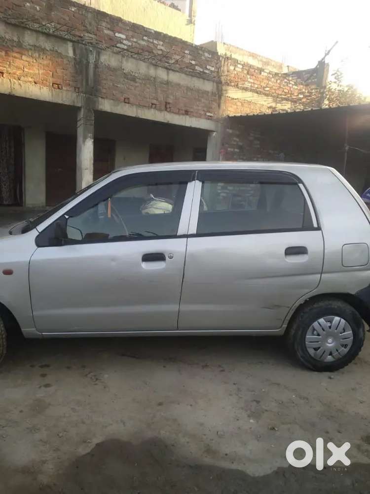 गाड़ी Me Ek Rupye Ka Kaam Nahi Bahut Hi Acchi Condition Me Hai