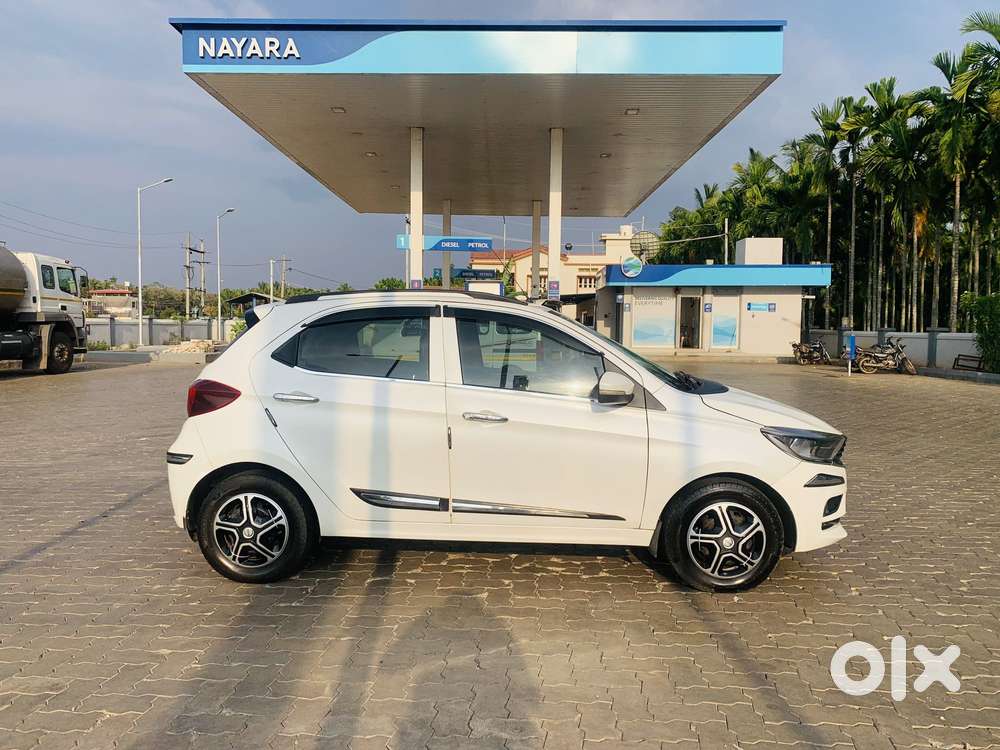 Tata Tiago 1.2 Revotron Xt (o), 2020, Petrol