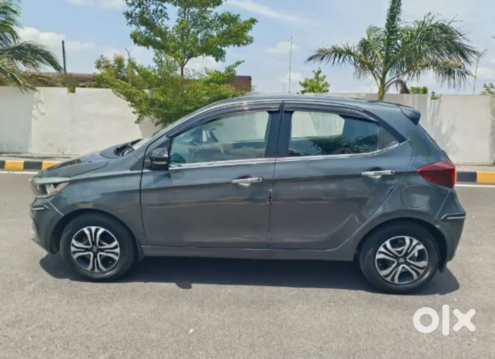 Tata Tiago 1.2 Revotron Petrol 2021