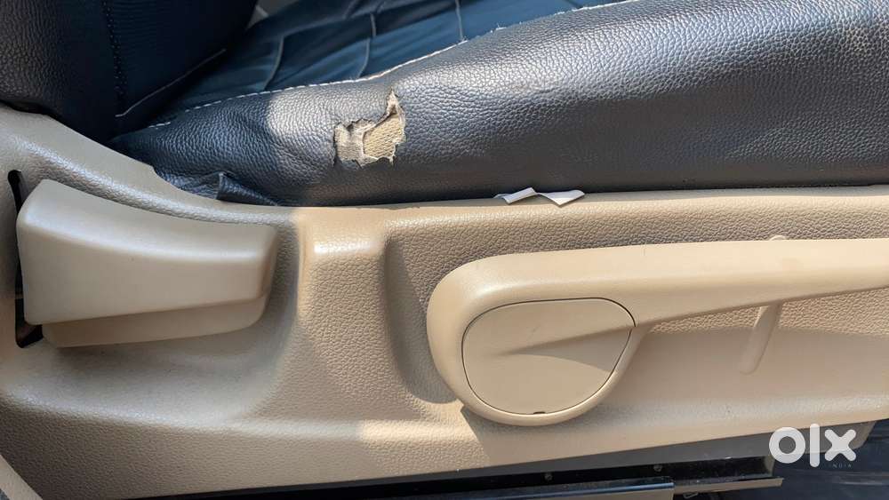 Mahindra Tuv 300 Mhawk100 T8, 2017, Diesel