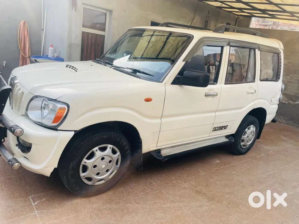 Mahindra Scorpio 2012 Diesel 100000 Km Driven