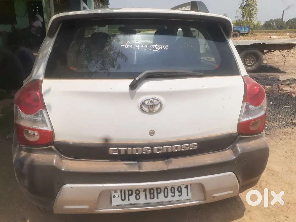 Toyota Etios Cross 2017
