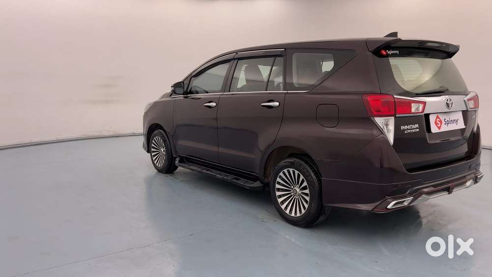 Toyota Innova Crysta 2.4 G Plus Mt 8 Str, 2019, Diesel