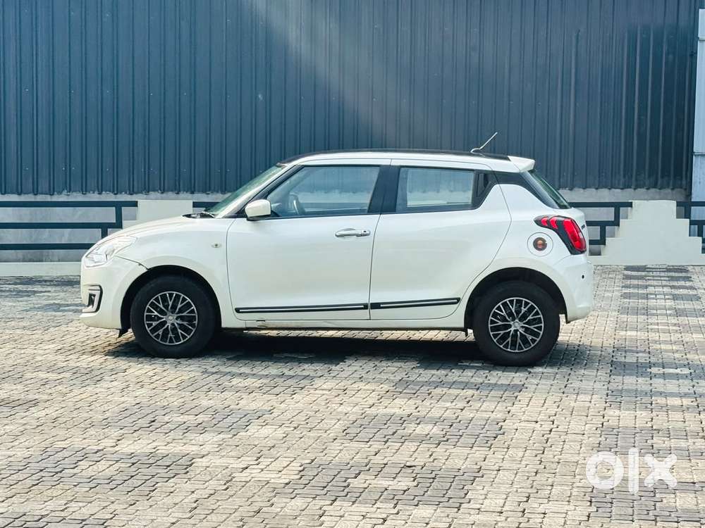 Maruti Suzuki Swift Lxi Option, 2018, Petrol