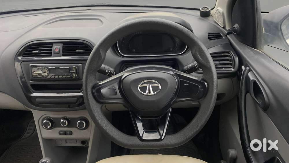 Tata Tiago Xe, 2020, Petrol