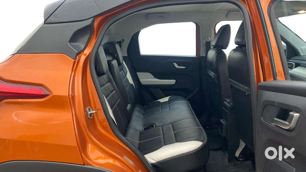 Tata Punch Creative Amt, 2022, Petrol