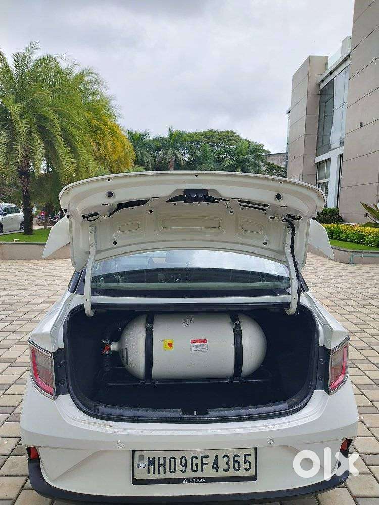 Hyundai Aura Sx Manual, 2023, Cng & Hybrids