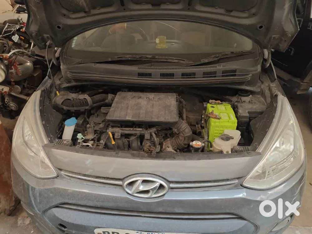 Hyundai Grand I10 2012 Petrol Well Maintained