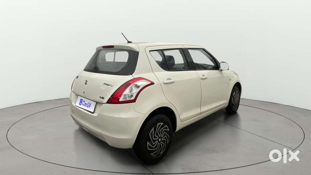 Maruti Suzuki Swift 1.2 Lxi (o), 2016, Petrol