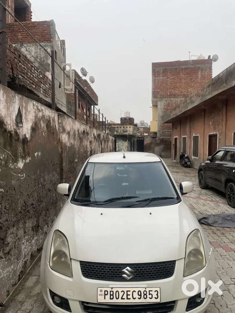 Maruti Suzuki Swift 2011 Petrol Good Condition