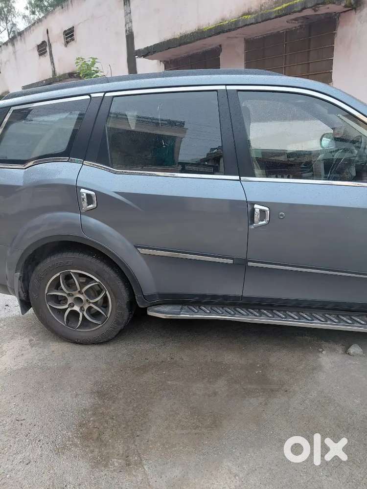 Mahindra Xuv500 2015 Diesel 135000 Km Driven