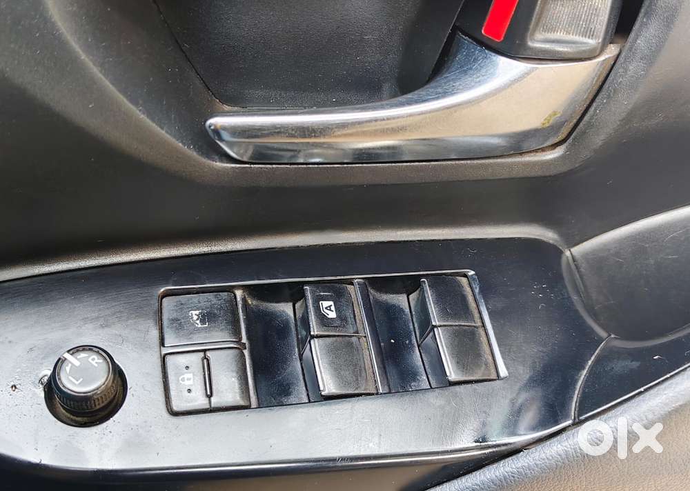 Toyota Innova Crysta 2.4 Gx Mt, 2018, Diesel