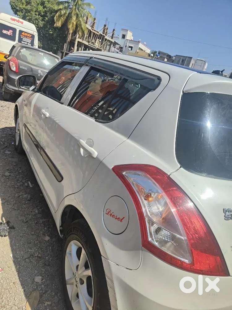 Maruti Suzuki Swift 2013