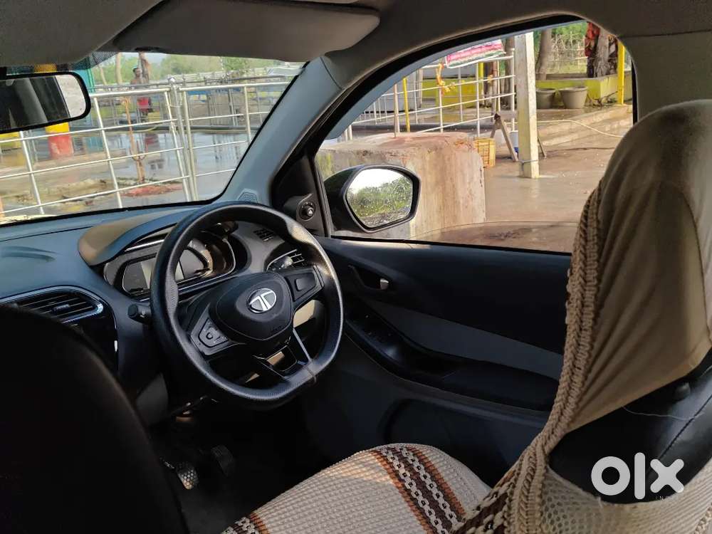 Tata Tiago Xt Rhythm 2024