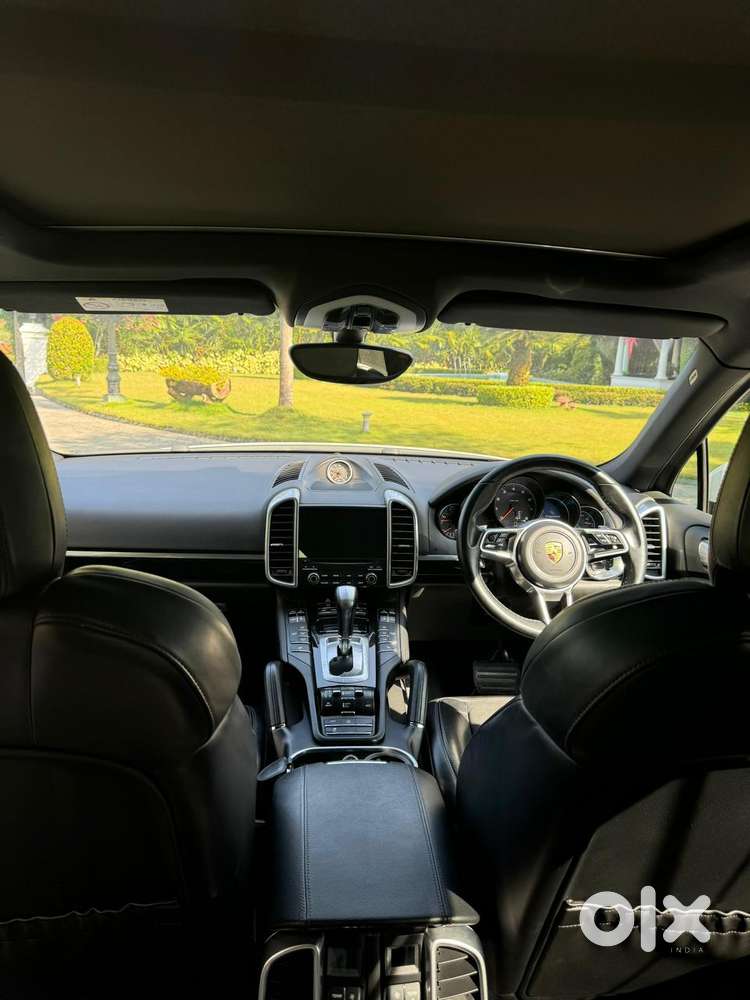 Porsche Cayenne Platinum Edition, 2016
