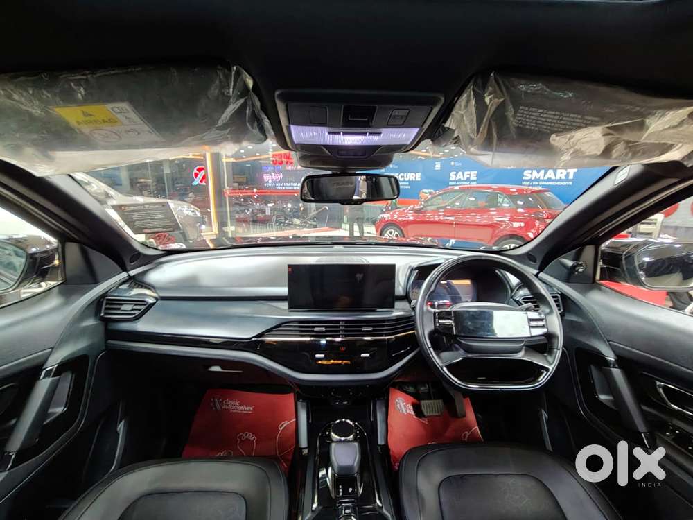 Tata Safari Accomplished Plus Dark Edition At, 2024, Diesel