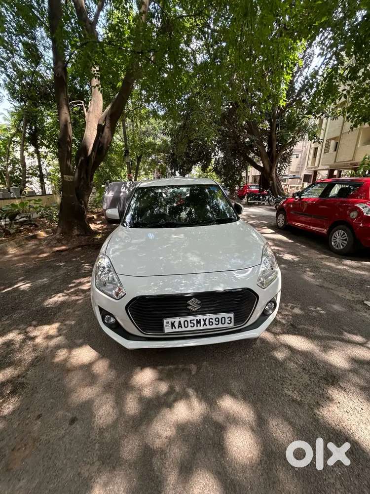 2018 Maruti Suzuki Swift Vxi Bsiv Petrol  Single Owner  46,500 Kms D