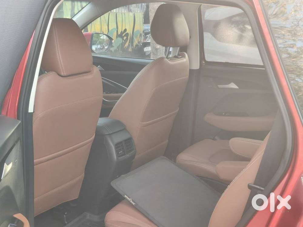 Mg Hector Plus Sharp Cvt, 2021, Petrol