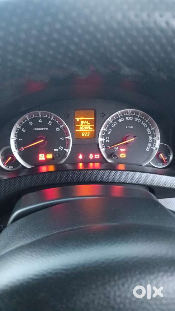 Maruti Suzuki Swift Vxi 1.2 Abs Bs-iv, 2015, Petrol