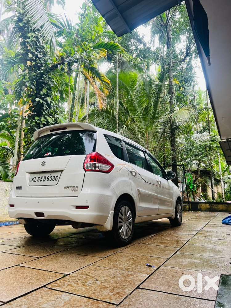 Maruti Suzuki Ertiga 2012