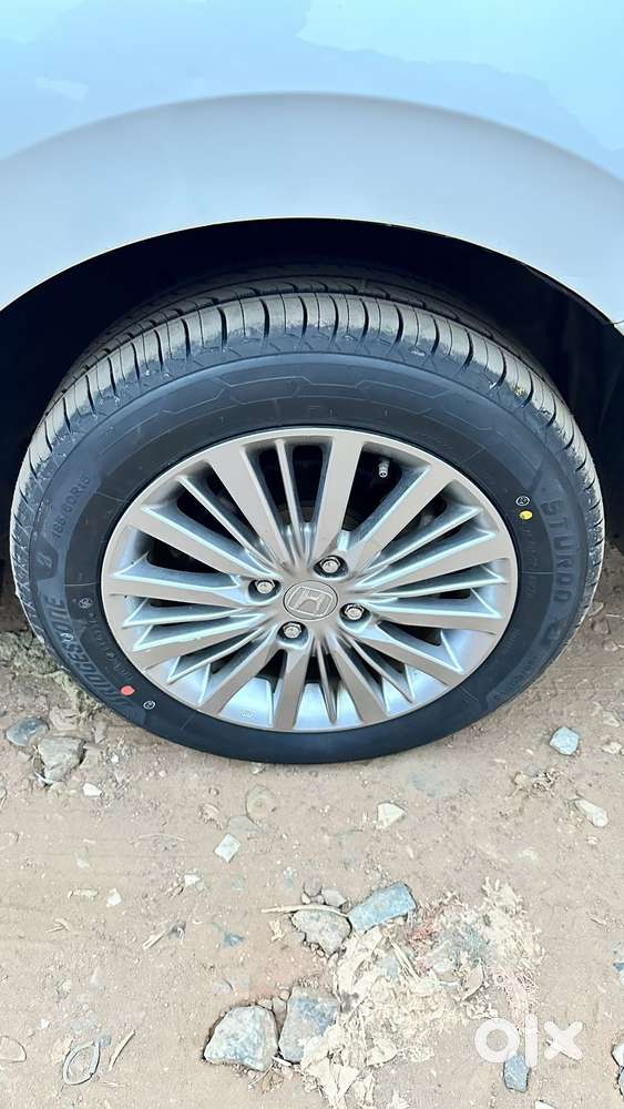 Honda City 1.5 V 5th Gen I-vtec Mt, 2020, Petrol