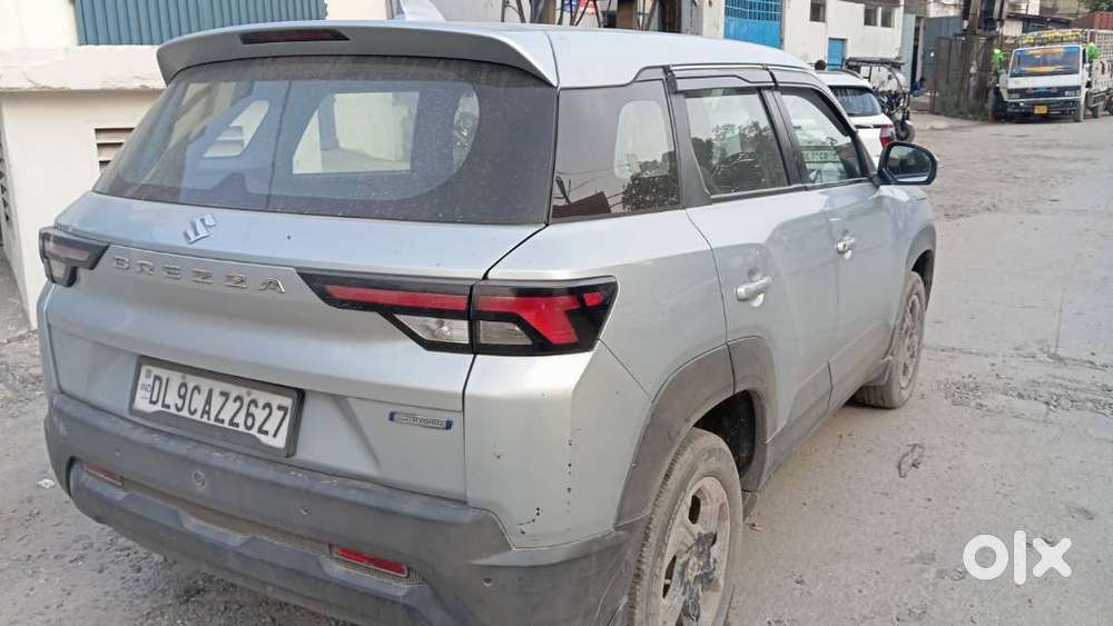 Maruti Suzuki Brezza 1.5 Lxi Smart Hybrid, 2022, Cng & Hybrids