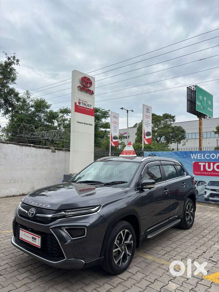 Toyota Urban Cruiser Hyryder 1.5 V Hybrid, 2024, Petrol