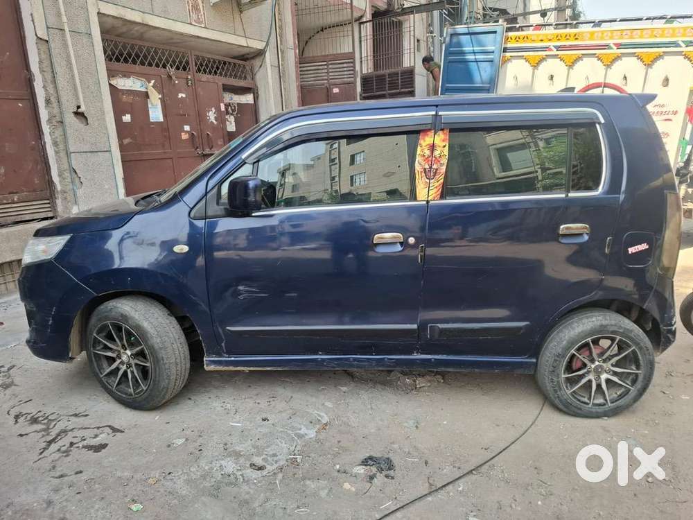 Maruti Suzuki Wagon R Stingray 2017 Petrol Well Maintained