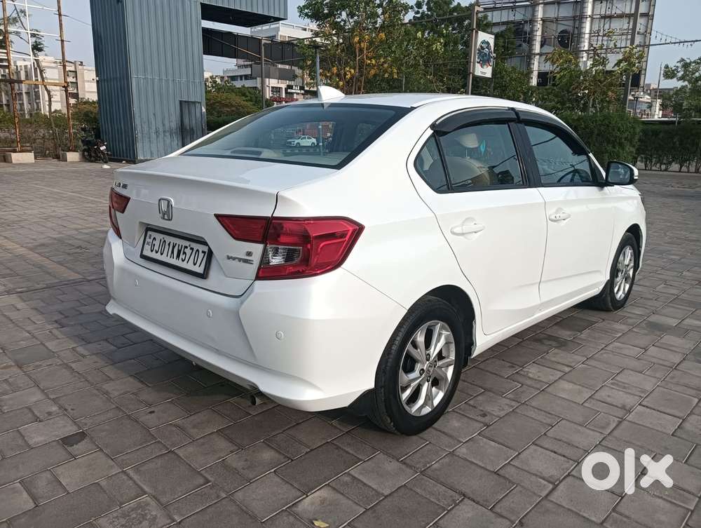 Honda Amaze 2nd Gen Vx, 2019, Petrol